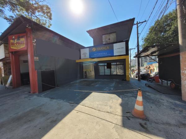 PRÉDIO COMERCIAL SANTO ANDRÉ